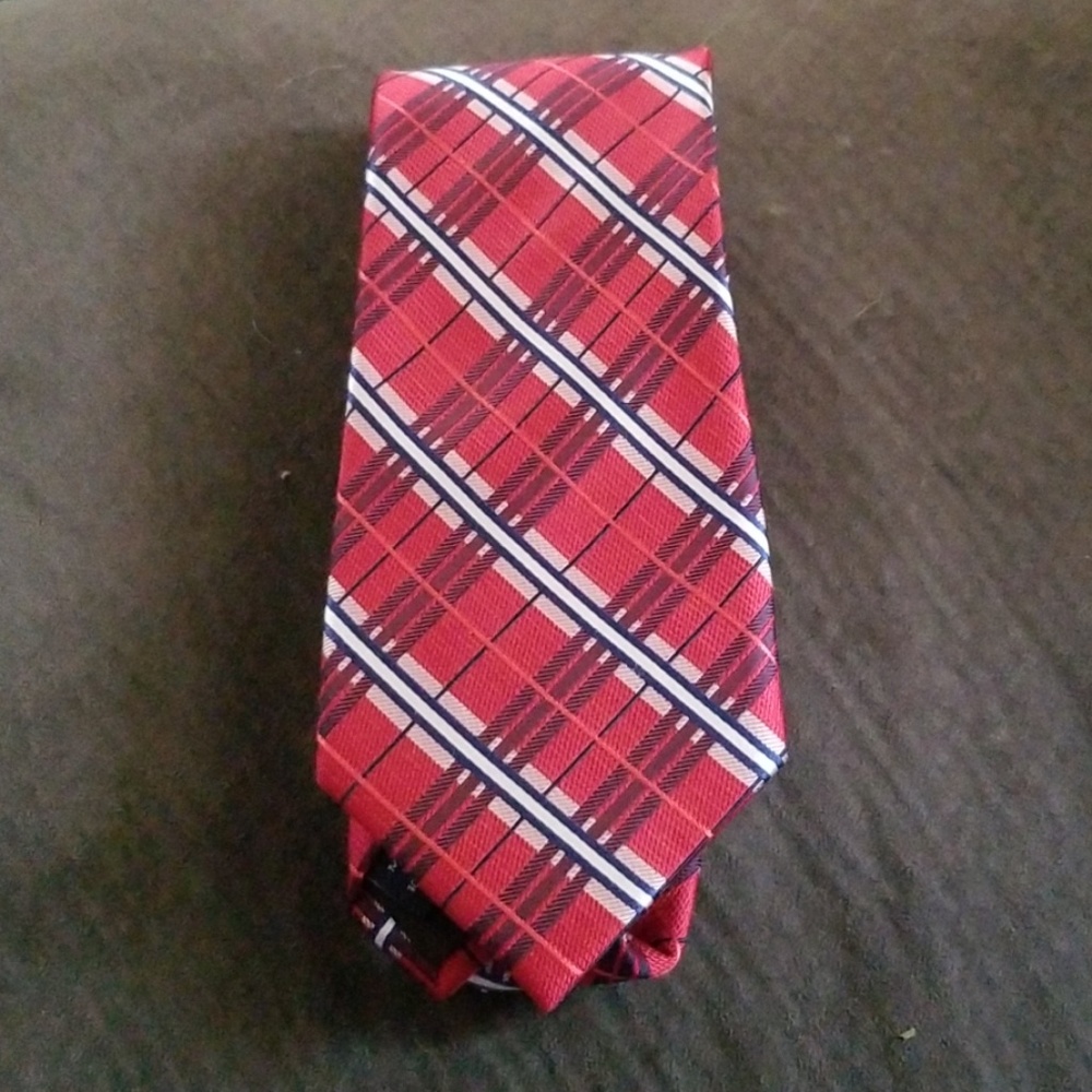 Crofts and Barrow tie